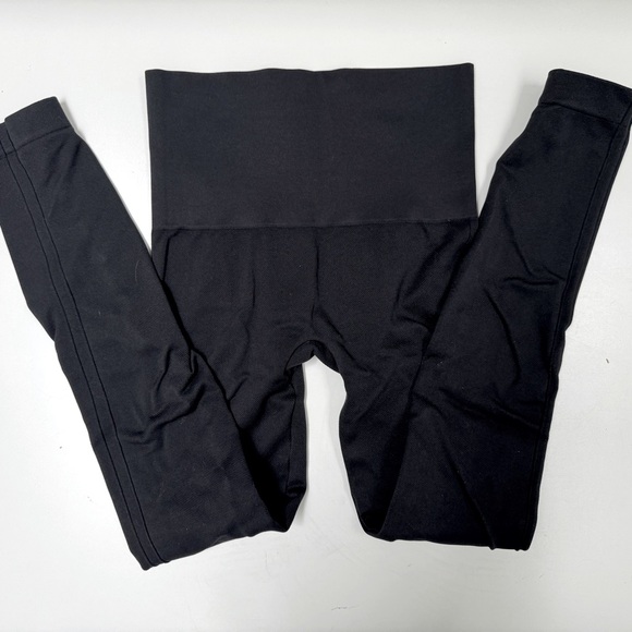 Spanx Look at Me Now Leggings Black Size S - Picture 2 of 3